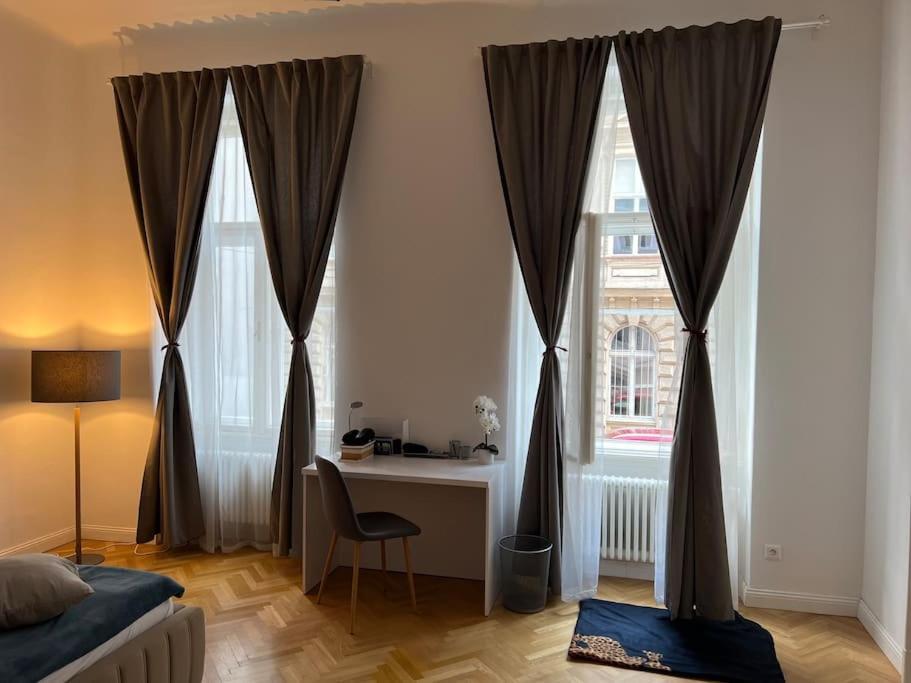Beautiful Condo At The Old Town Μπρατισλάβα Εξωτερικό φωτογραφία